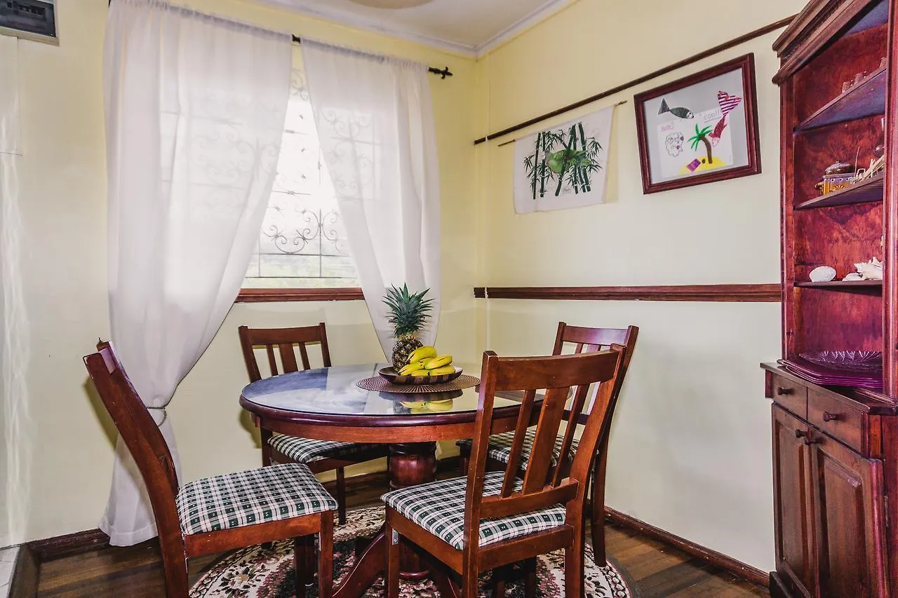 Вилла Quiet Relaxing Accessible Кастри